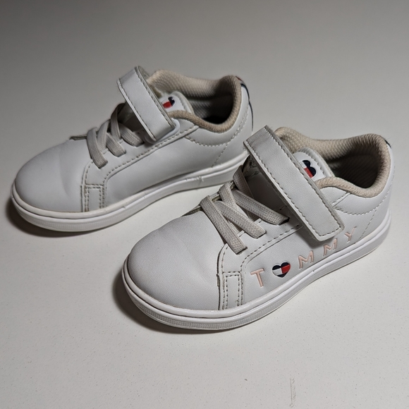 Tommy Hilfiger Other - Tommy Hilfiger Girls Toddler Size 7 Shoes